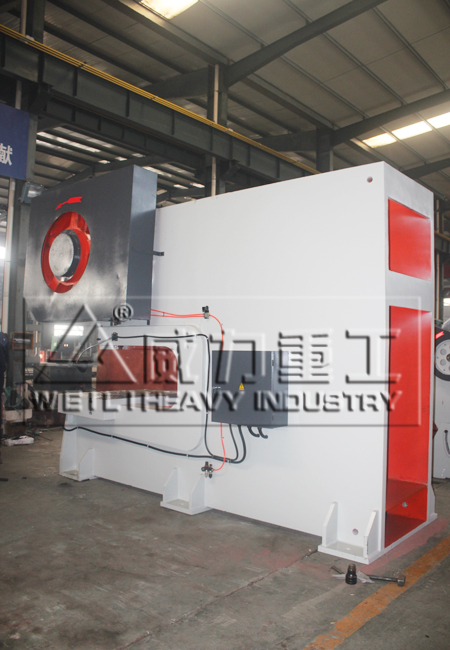 200噸深喉沖床（喉深1300mm）